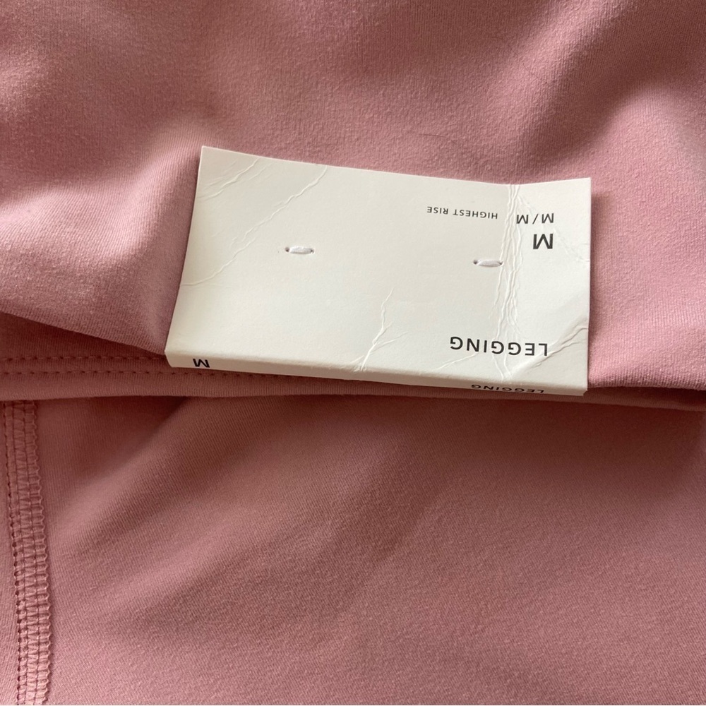 American Eagle New With Tags Highest Rise Leggings in Pink Women’s Medium - Picture 3 of 5